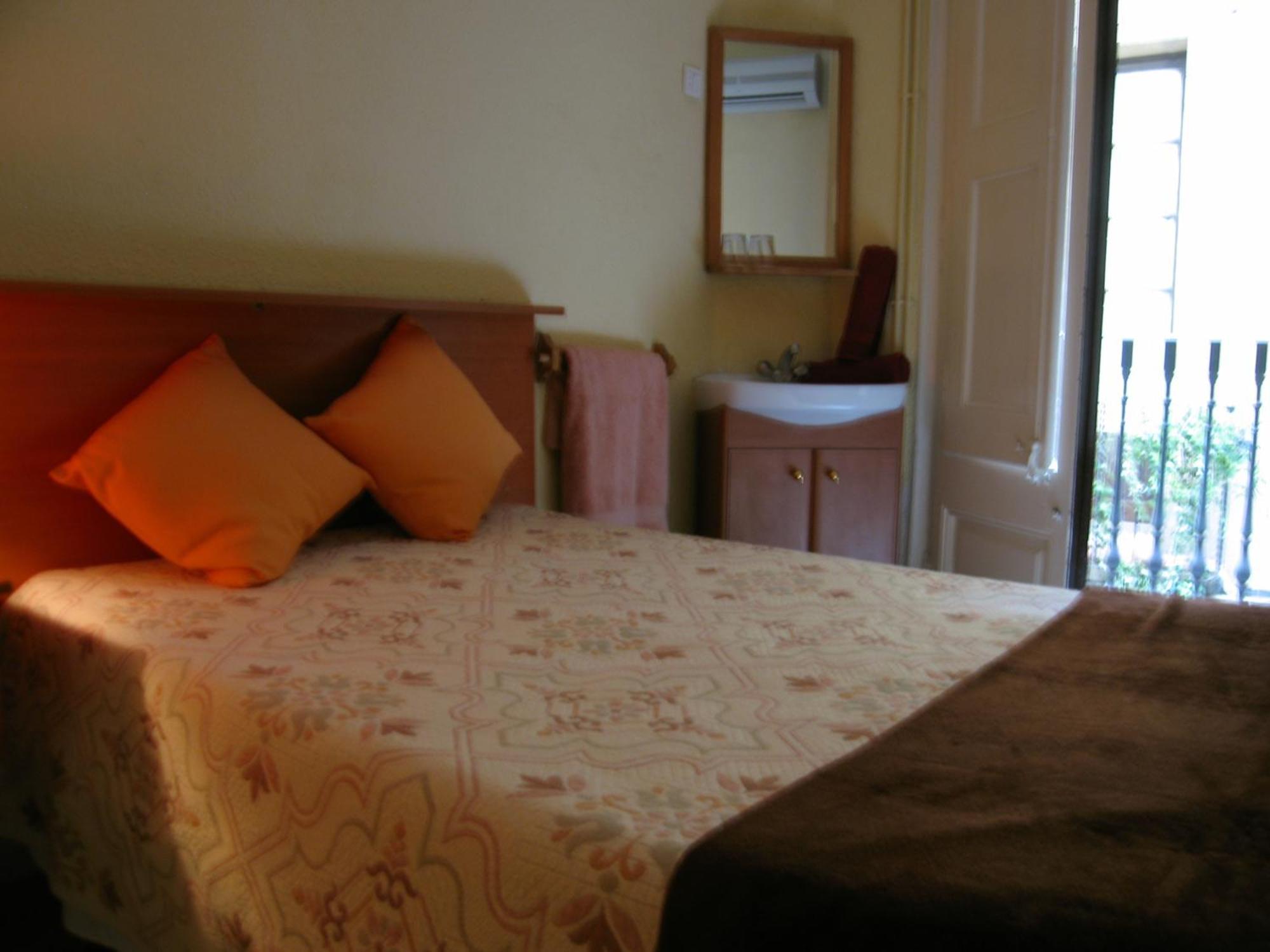 Pension Colmenero — Photos 2
